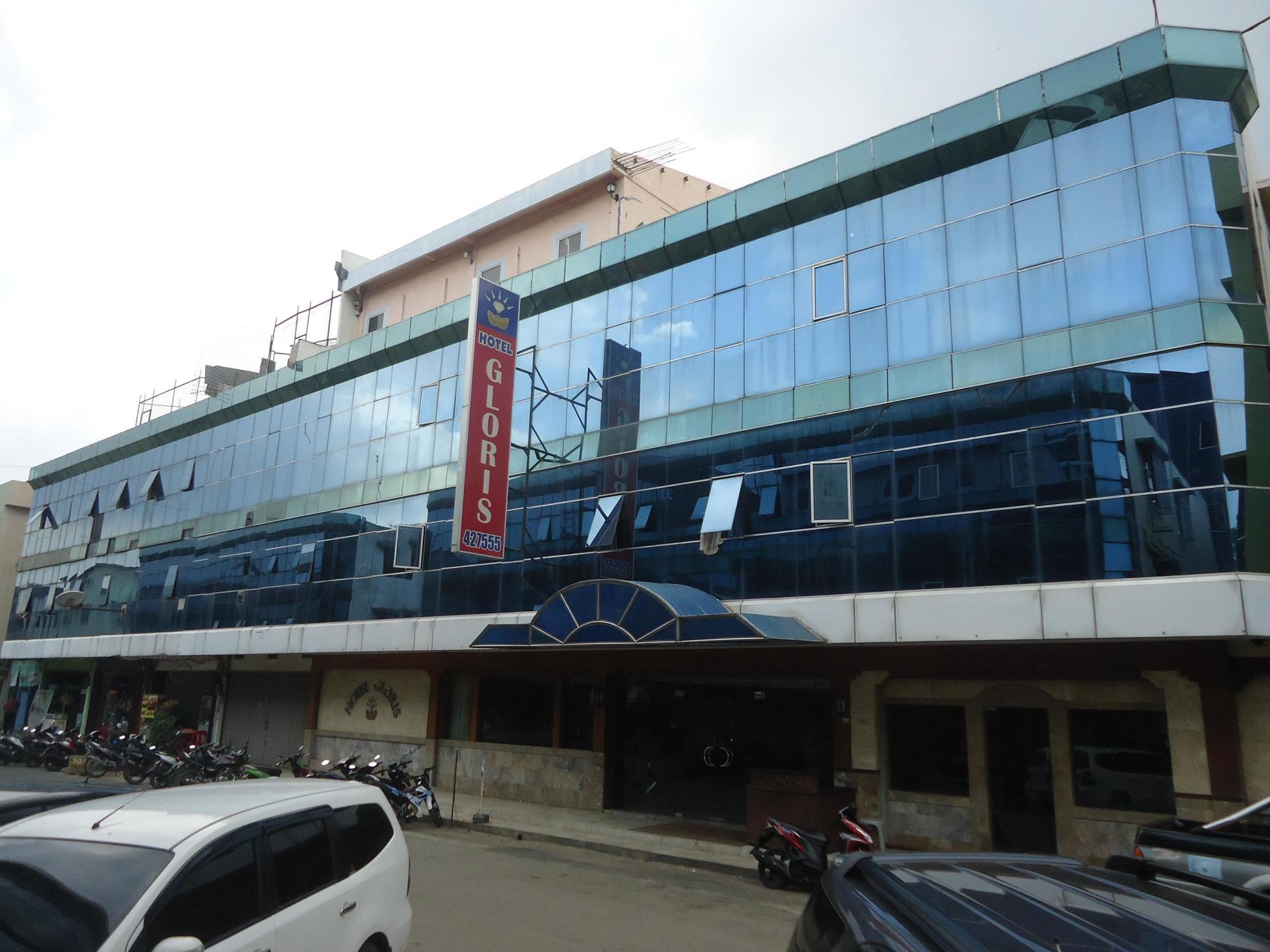 Hotel Gloris Batam Екстер'єр фото